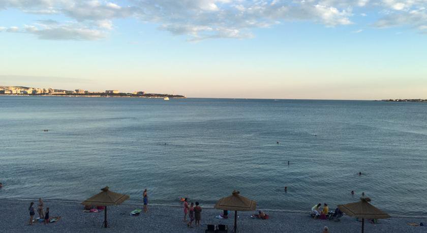 Гостиница Guest House on Lunacharskogo 153 Геленджик-15