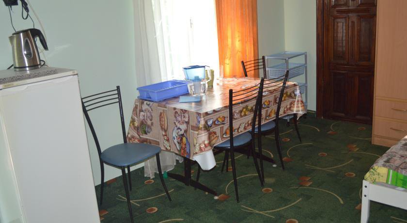 Гостиница Guest House on Lunacharskogo 153 Геленджик-30