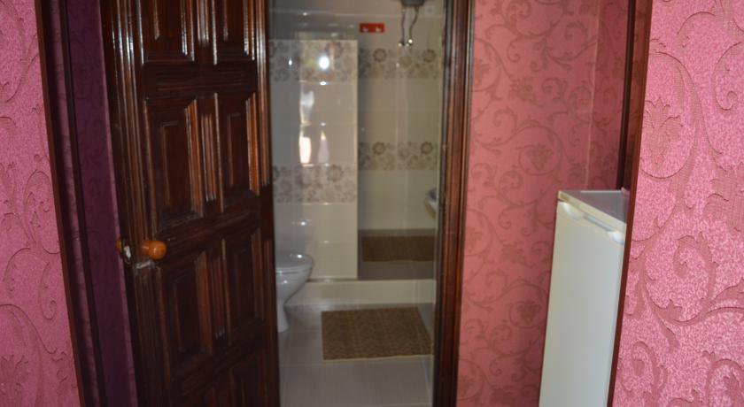 Гостиница Guest House on Lunacharskogo 153 Геленджик-24