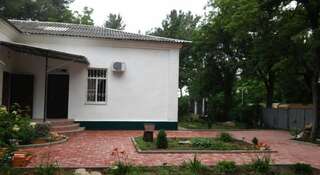 Гостиница Guest House on Lunacharskogo 153 Геленджик-2